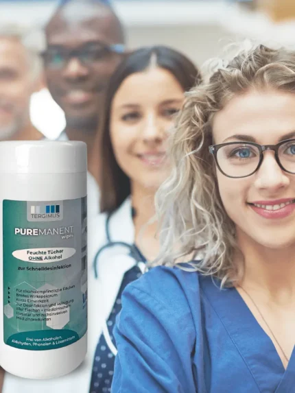 PUREMANENT Wipes Desinfektionstücher im Einsatz bei medizinischem Personal